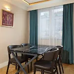 Golden Age Taksim 4*