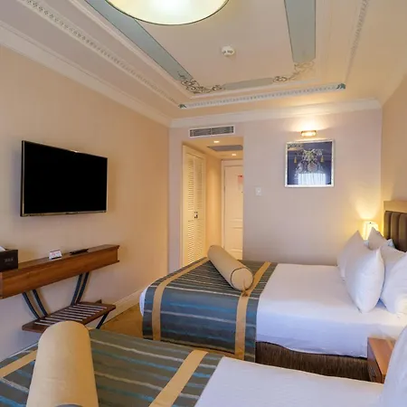 Golden Age Taksim Hotel 4*