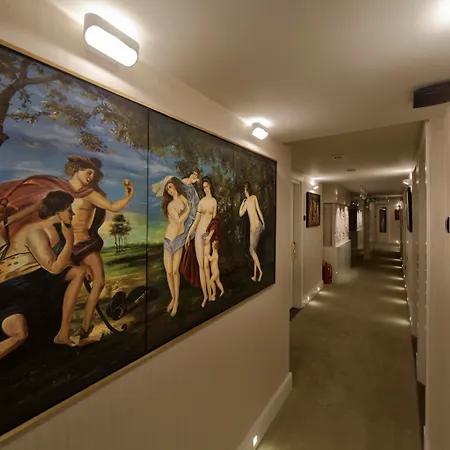 Hotel Golden Age Taksim 4*