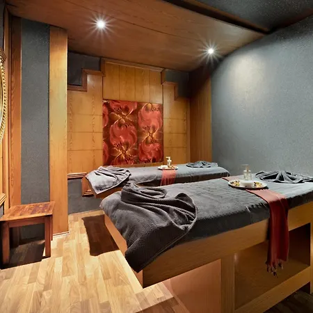 Golden Age Taksim 호텔