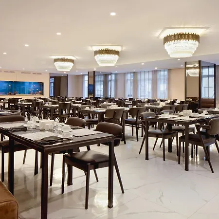 Golden Age Taksim 호텔 4*