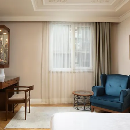 Golden Age Taksim 호텔 4*