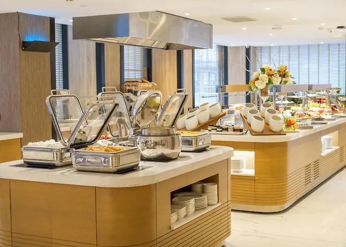 Golden Age Taksim Отель 4*