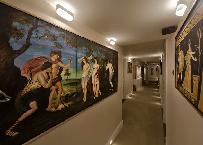 Отель Golden Age Taksim 4*