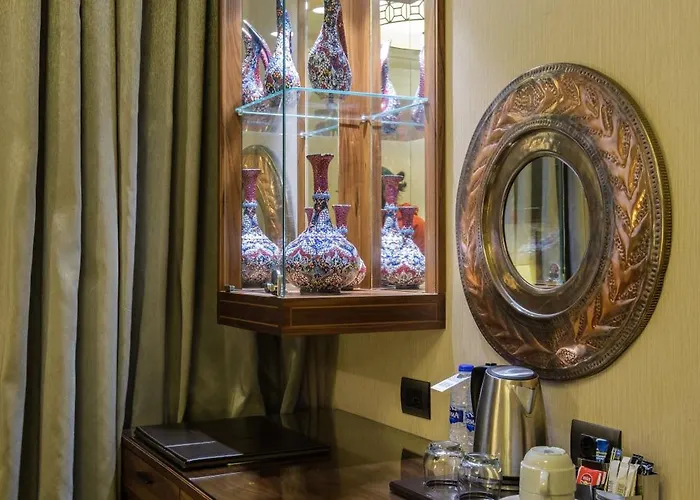 Golden Age Taksim 4*