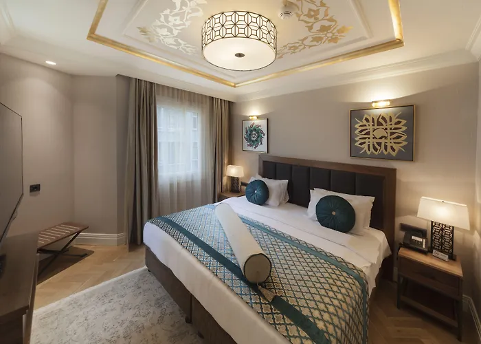 Отель Golden Age Taksim Стамбул