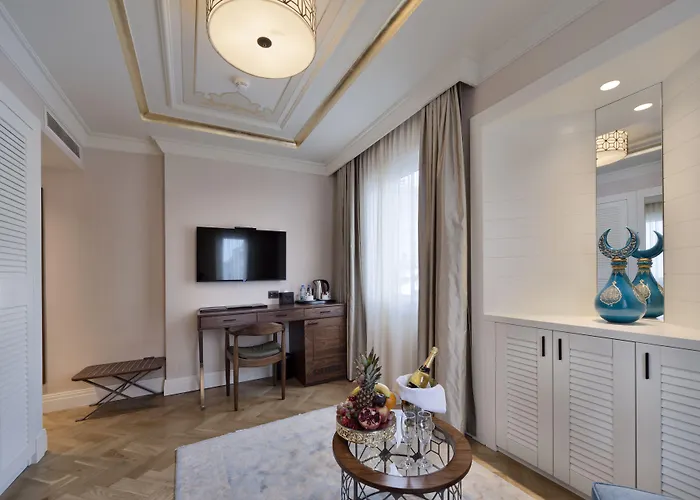 Golden Age Taksim Отель 4*