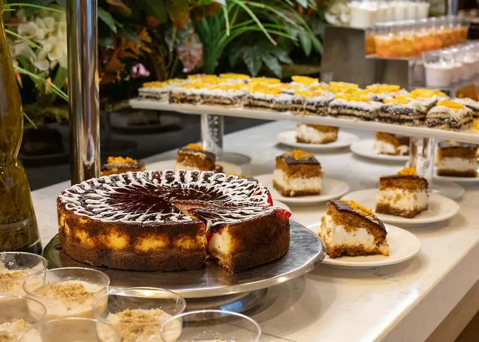 Отель Golden Age Taksim 4*